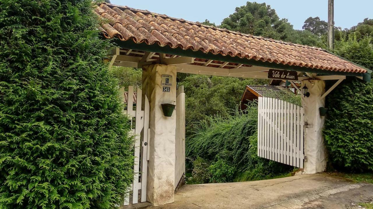 Suite "Vale Do Luar" - Capivari Campos do Jordão Buitenkant foto